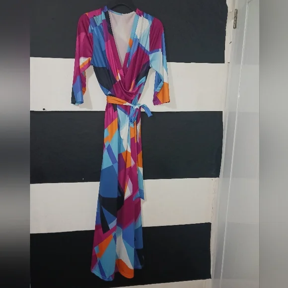 Women Multicolor block tie belted maxi dress - Picture 4 of 13